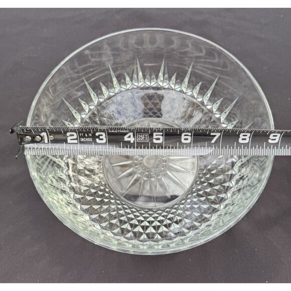 ARCOROC France 9" SALAD Serving Bowl DIAMANT Cut Clear Glass Sunburst -S1 - Picture 9 of 10